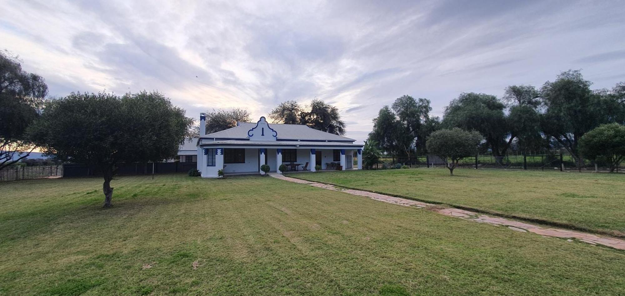 Karoo Leeu Self Catering Villa Oudtshoorn Eksteriør bilde