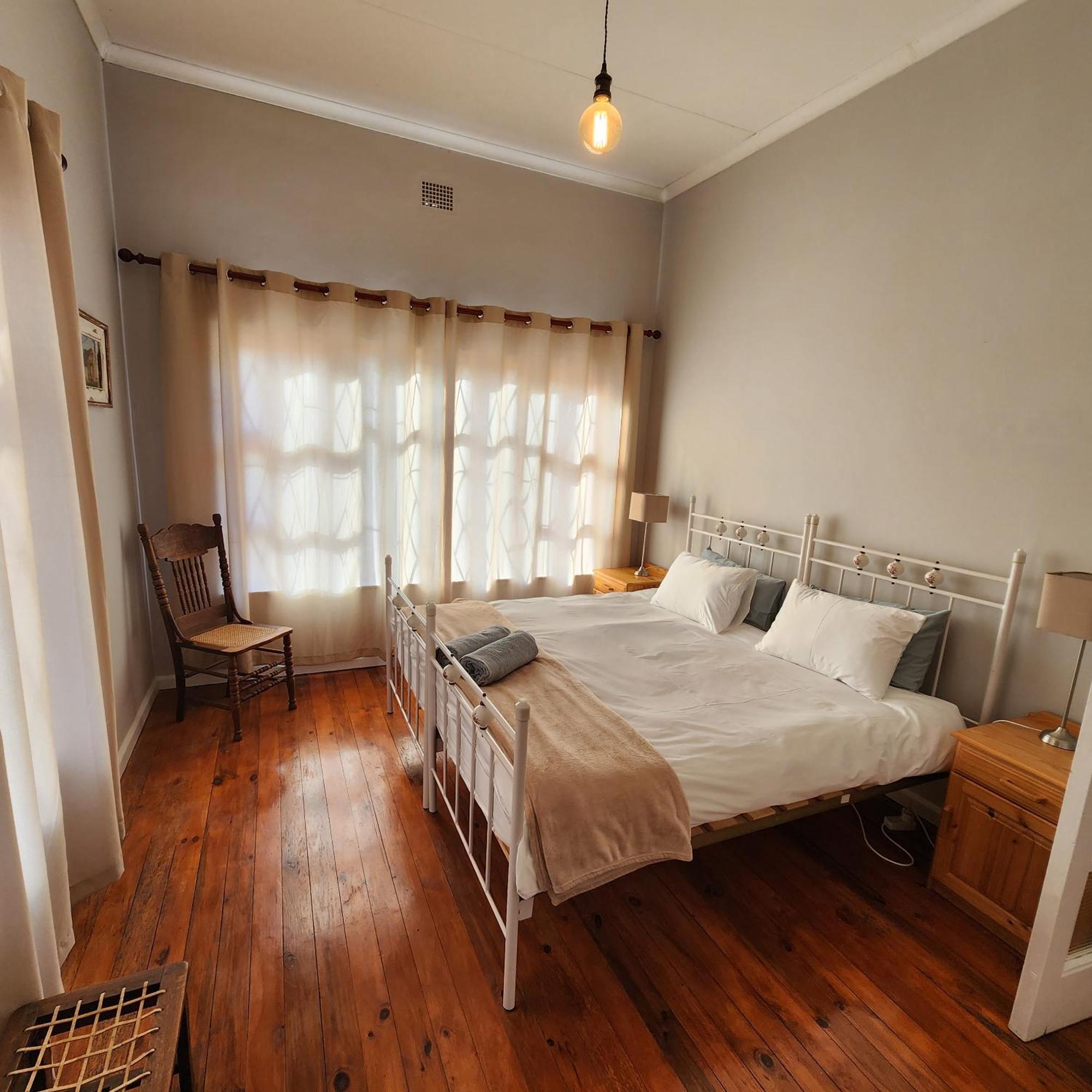 Karoo Leeu Self Catering Villa Oudtshoorn Eksteriør bilde