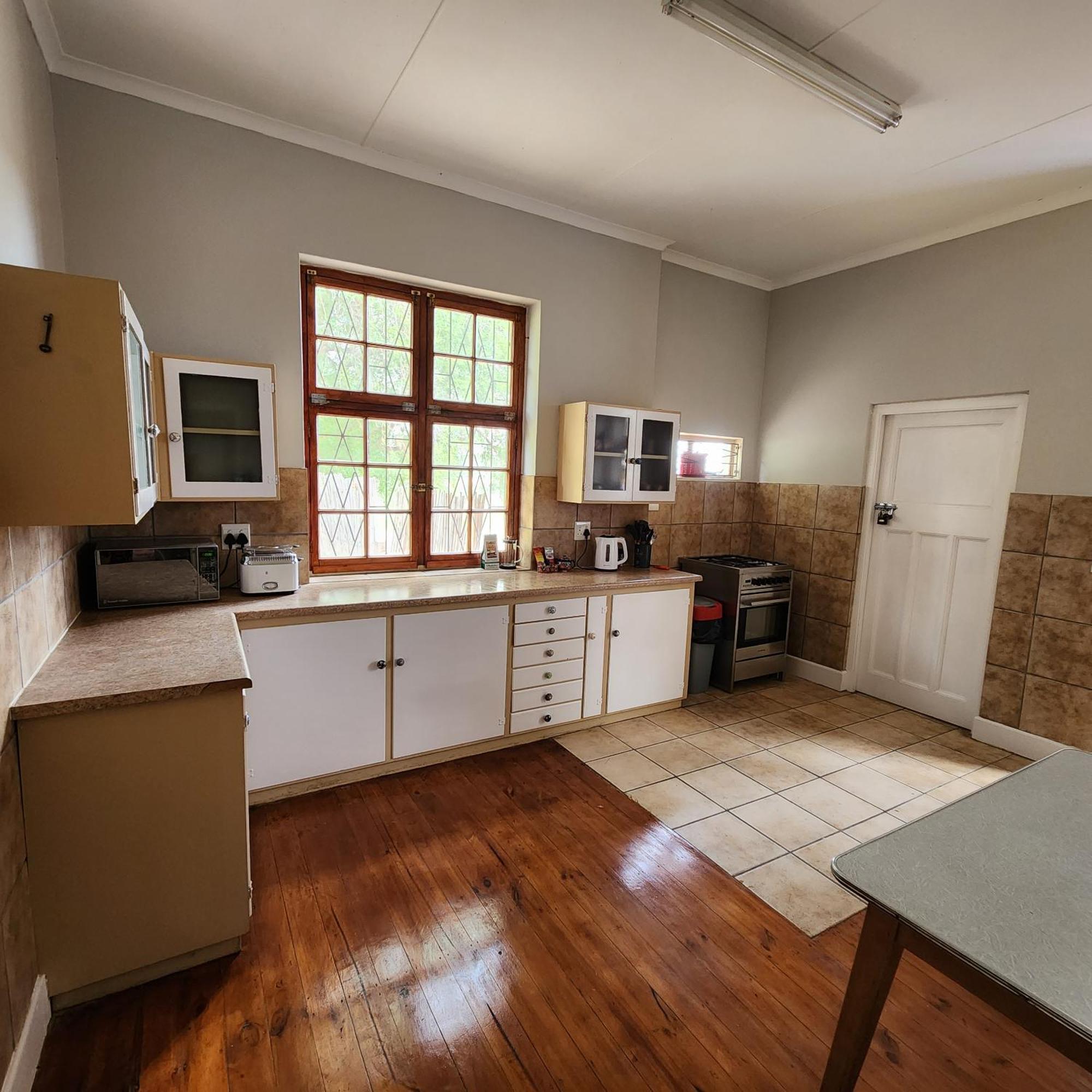 Karoo Leeu Self Catering Villa Oudtshoorn Eksteriør bilde